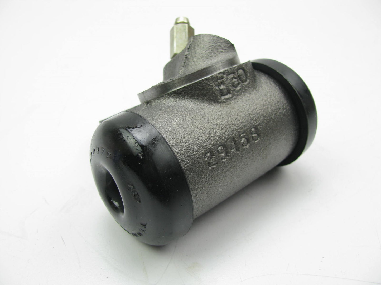 Raybestos WC37026 Front Right Drum Brake Wheel Cylinder