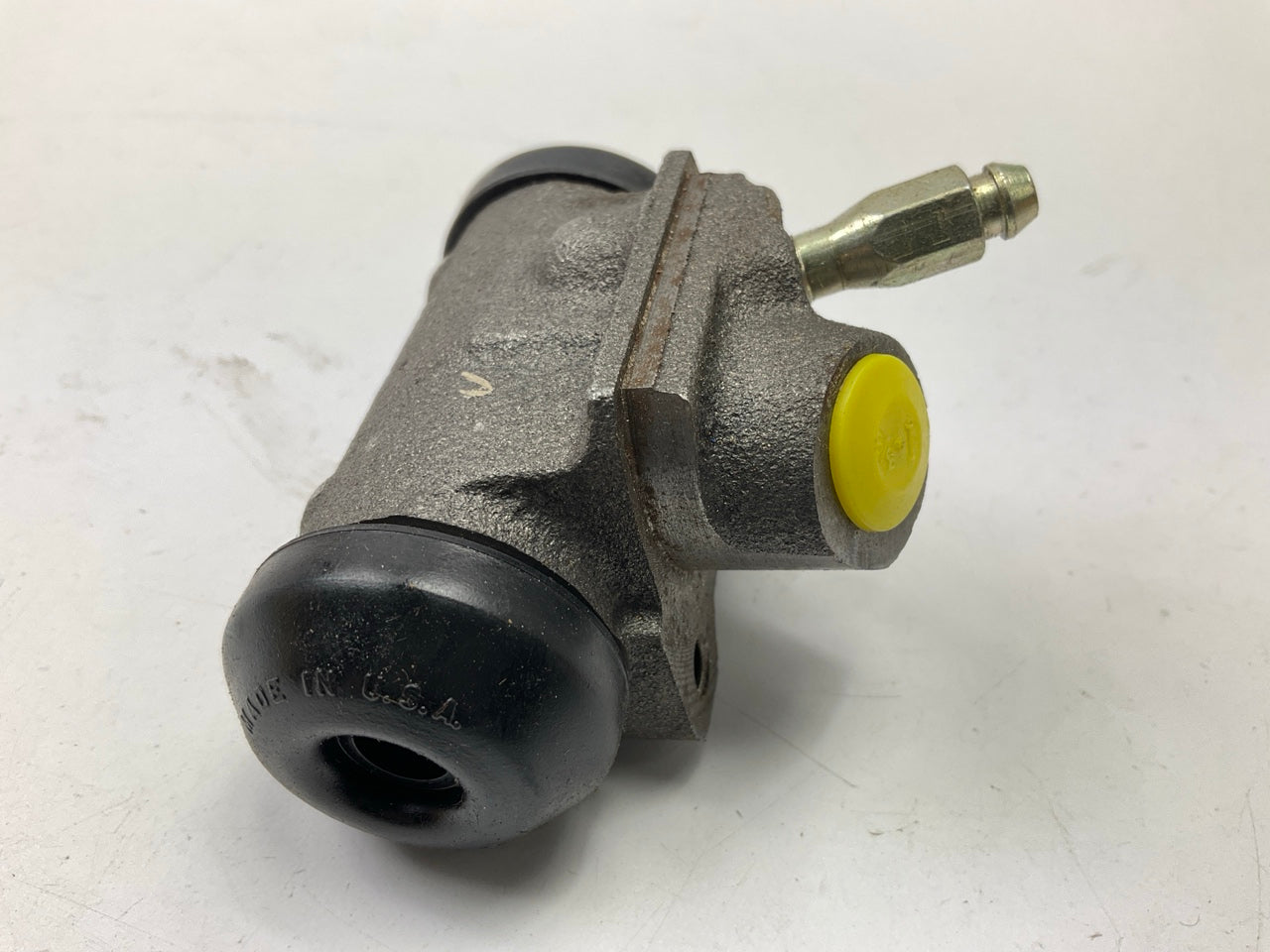 Raybestos WC37052 Rear Right Drum Brake Wheel Cylinder - 1965-1969 Chevy Corvair