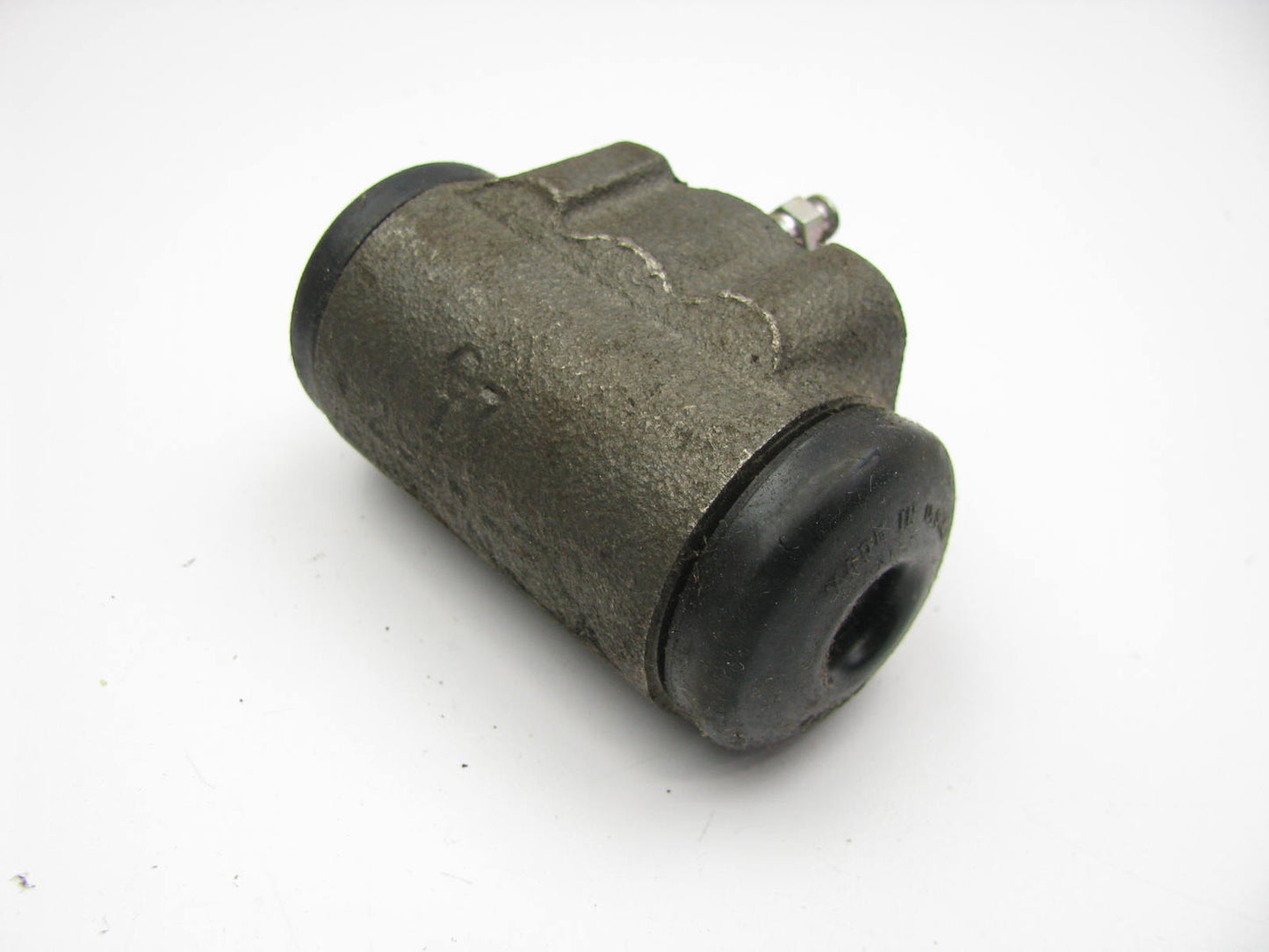 Raybestos WC37087 FRONT LEFT Drum Brake Wheel Cylinder