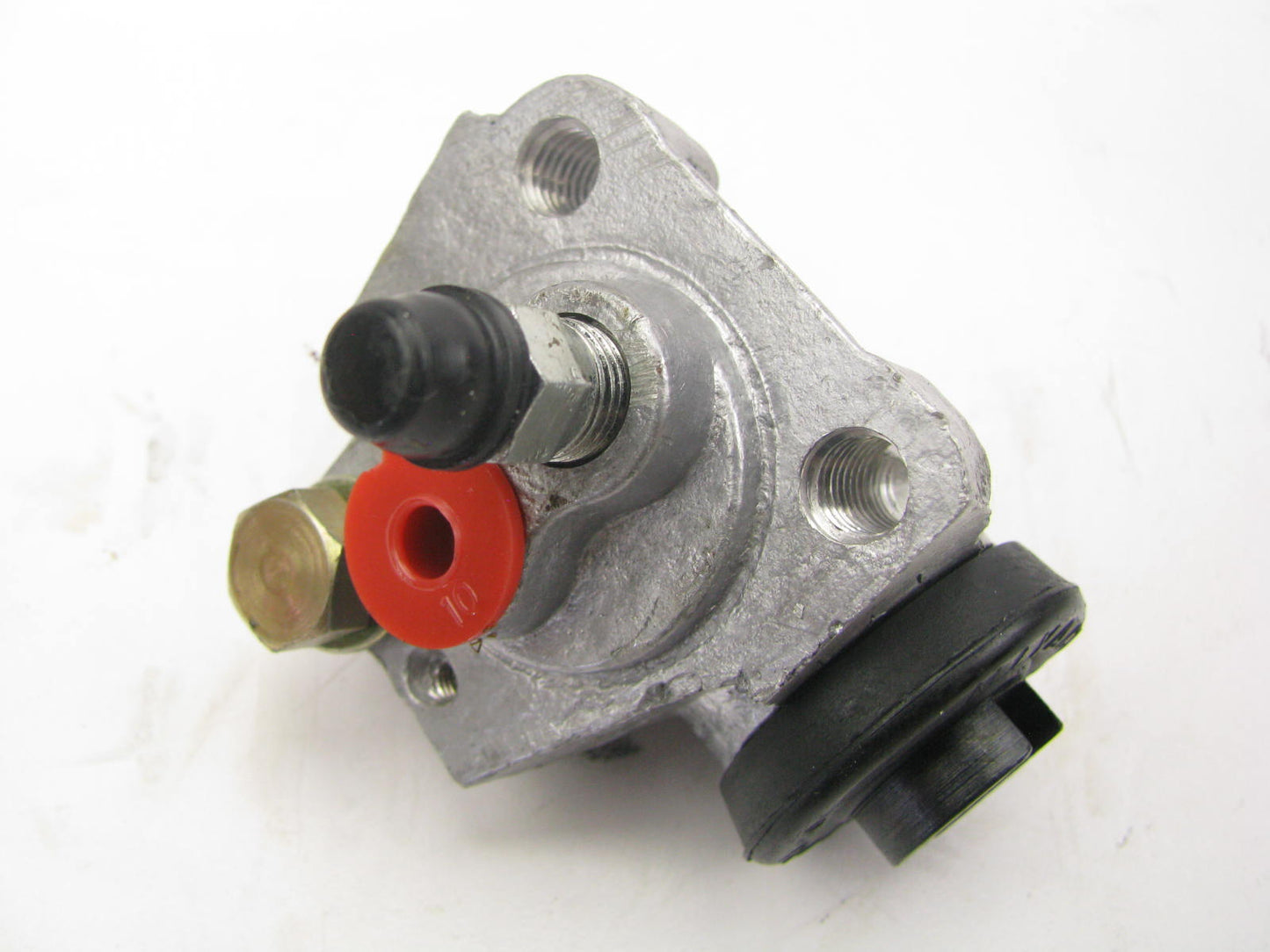 Raybestos Front Left Lower Drum Brake Wheel Cylinder - 1968-1970 Toyota Corolla