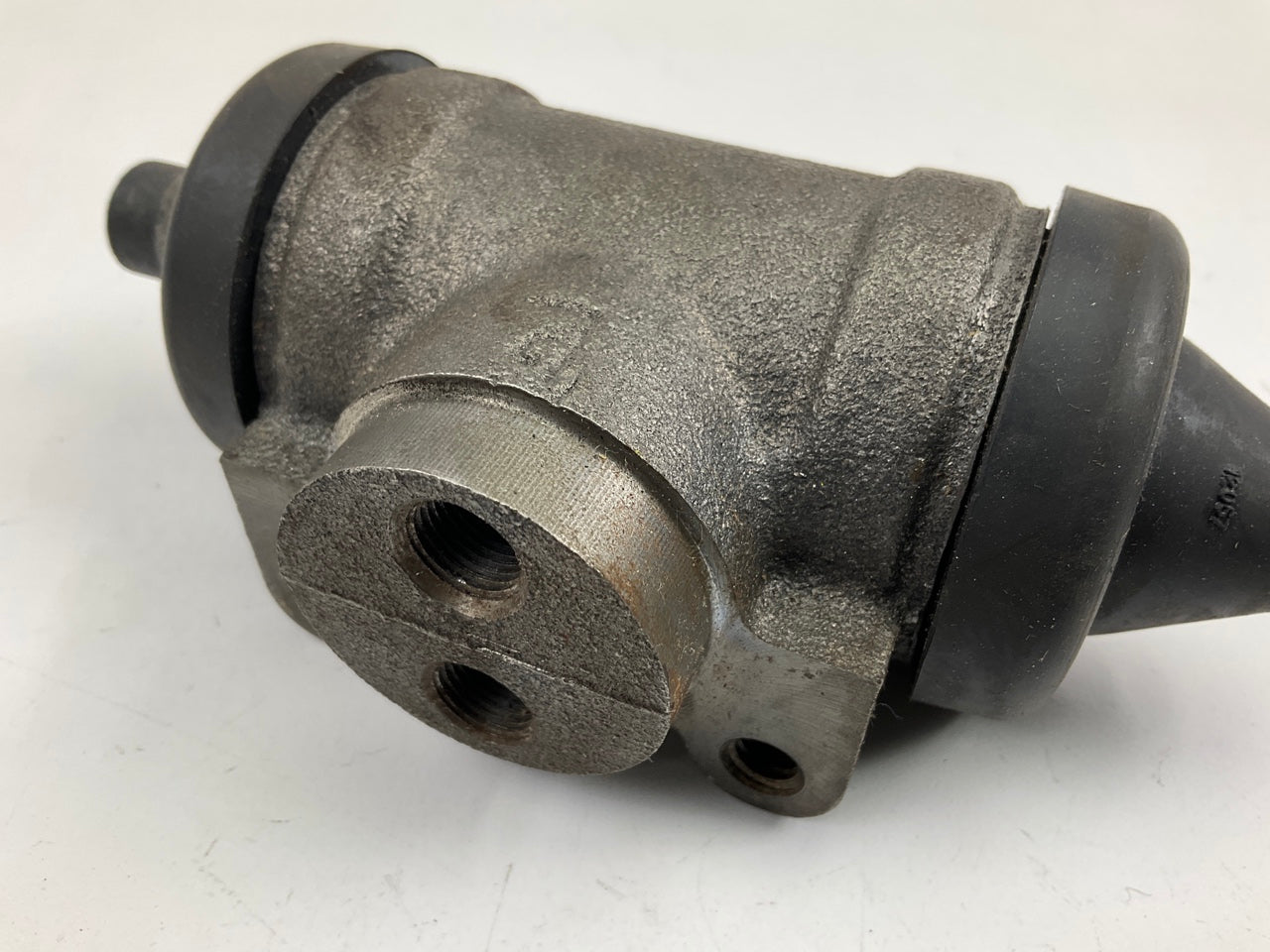 Raybestos WC37279 Rear Drum Brake Wheel Cylinder For 1973-1974 Dodge RM300
