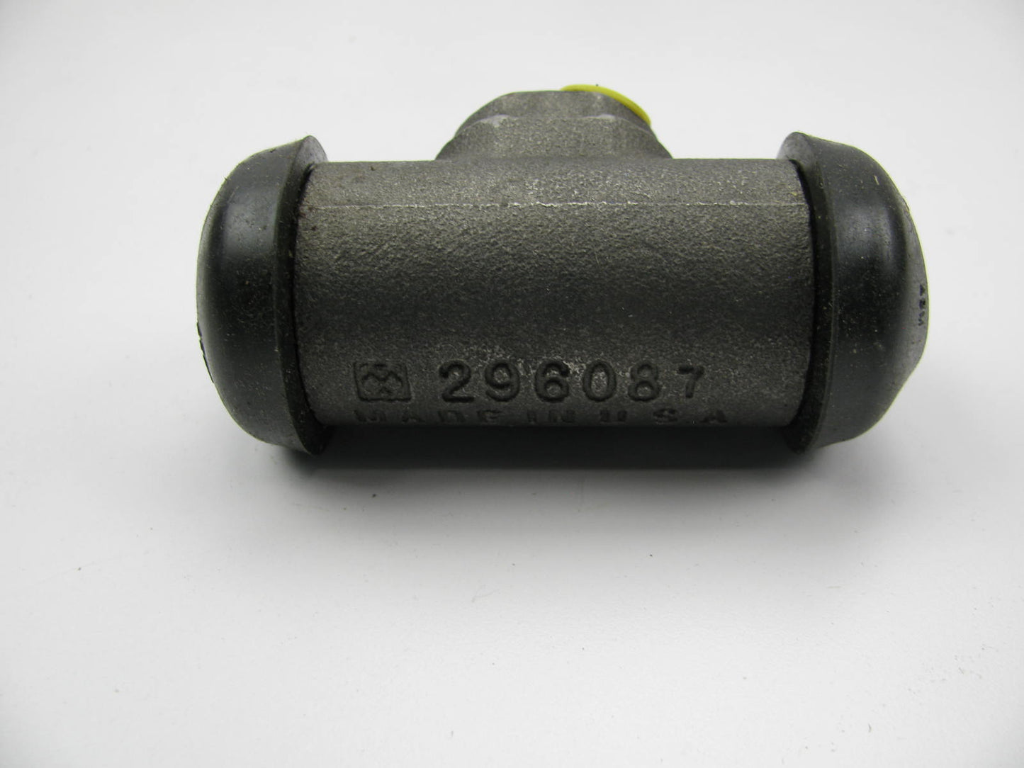 Raybestos WC37282 Drum Brake Wheel Cylinder - Rear Left / Right