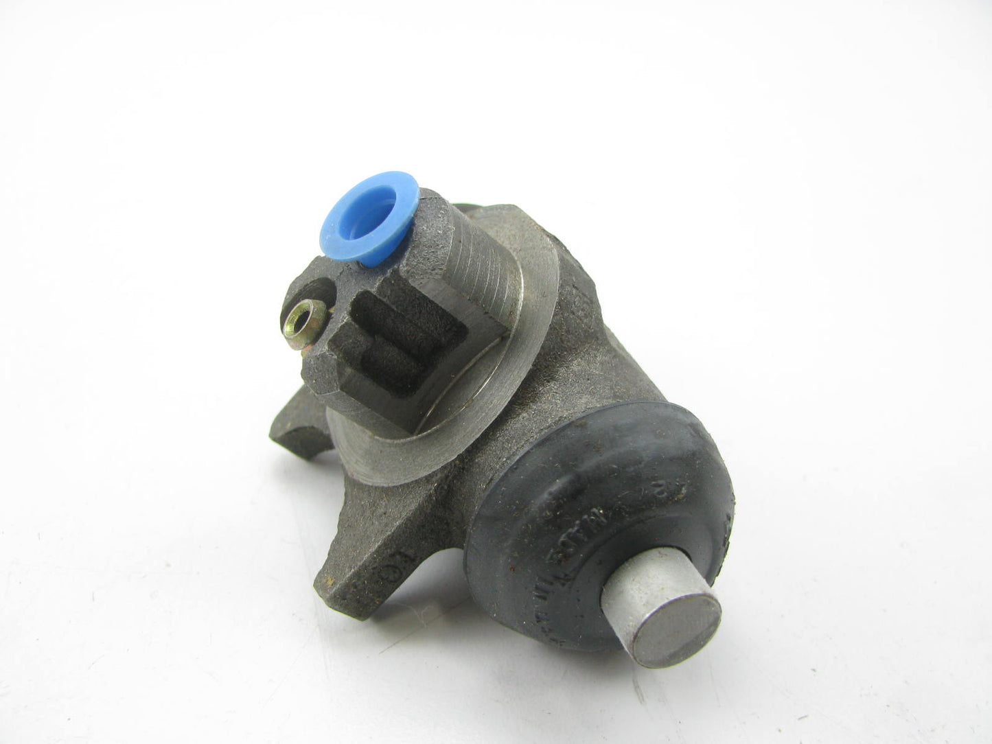 Raybestos WC37647 Rear Drum Brake Wheel Cylinder For 1984-1992 Camaro, Firebird