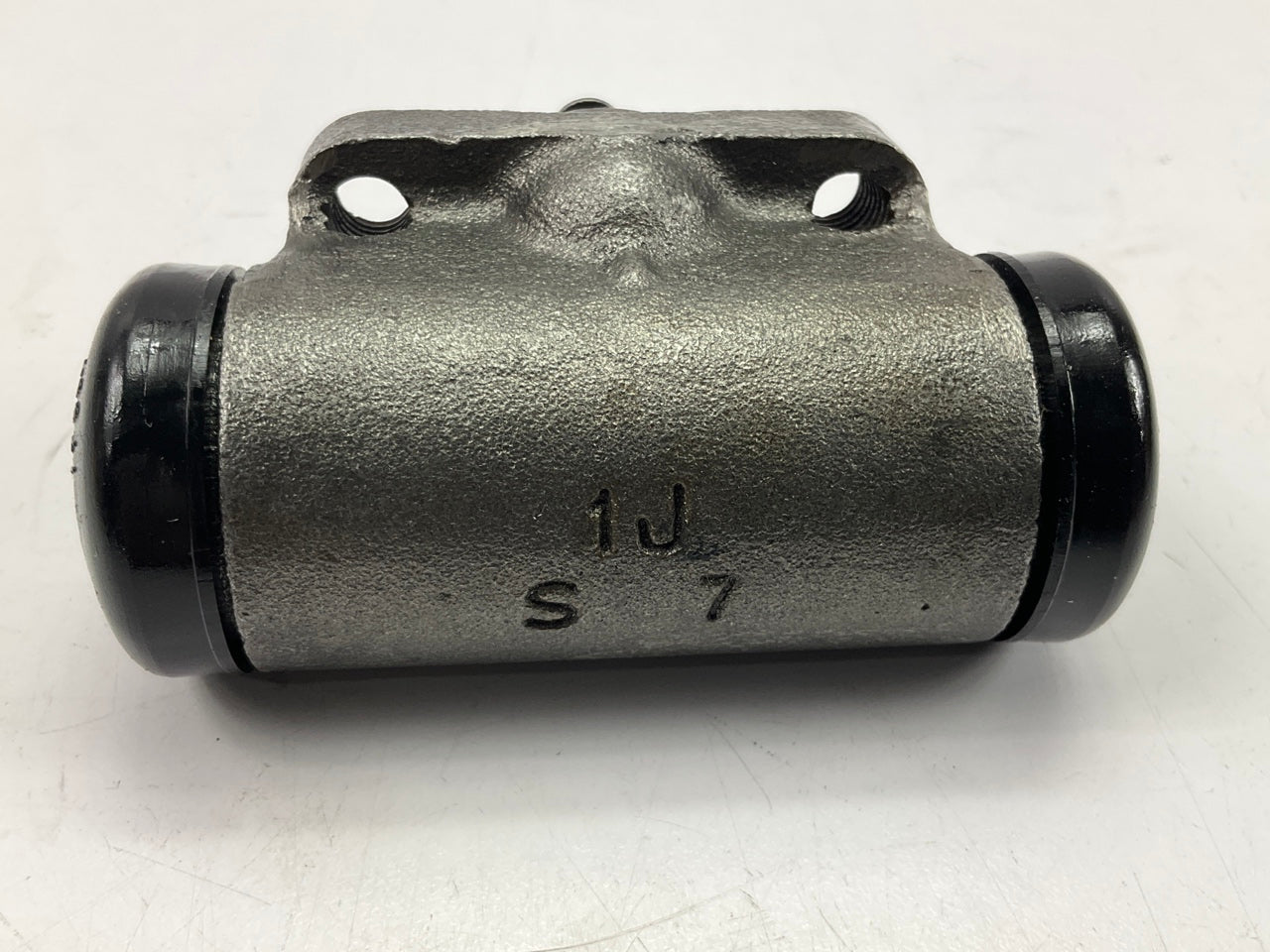 Raybestos WC37663T Rear Drum Brake Wheel Cylinder