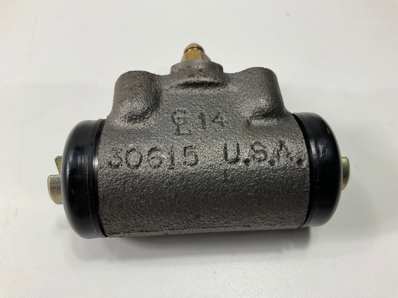 Raybestos WC37711T Rear Right Drum Brake Wheel Cylinder