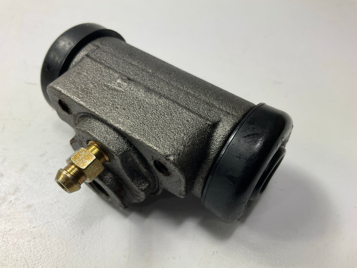 Raybestos WC37862 Rear Drum Brake Wheel Cylinder