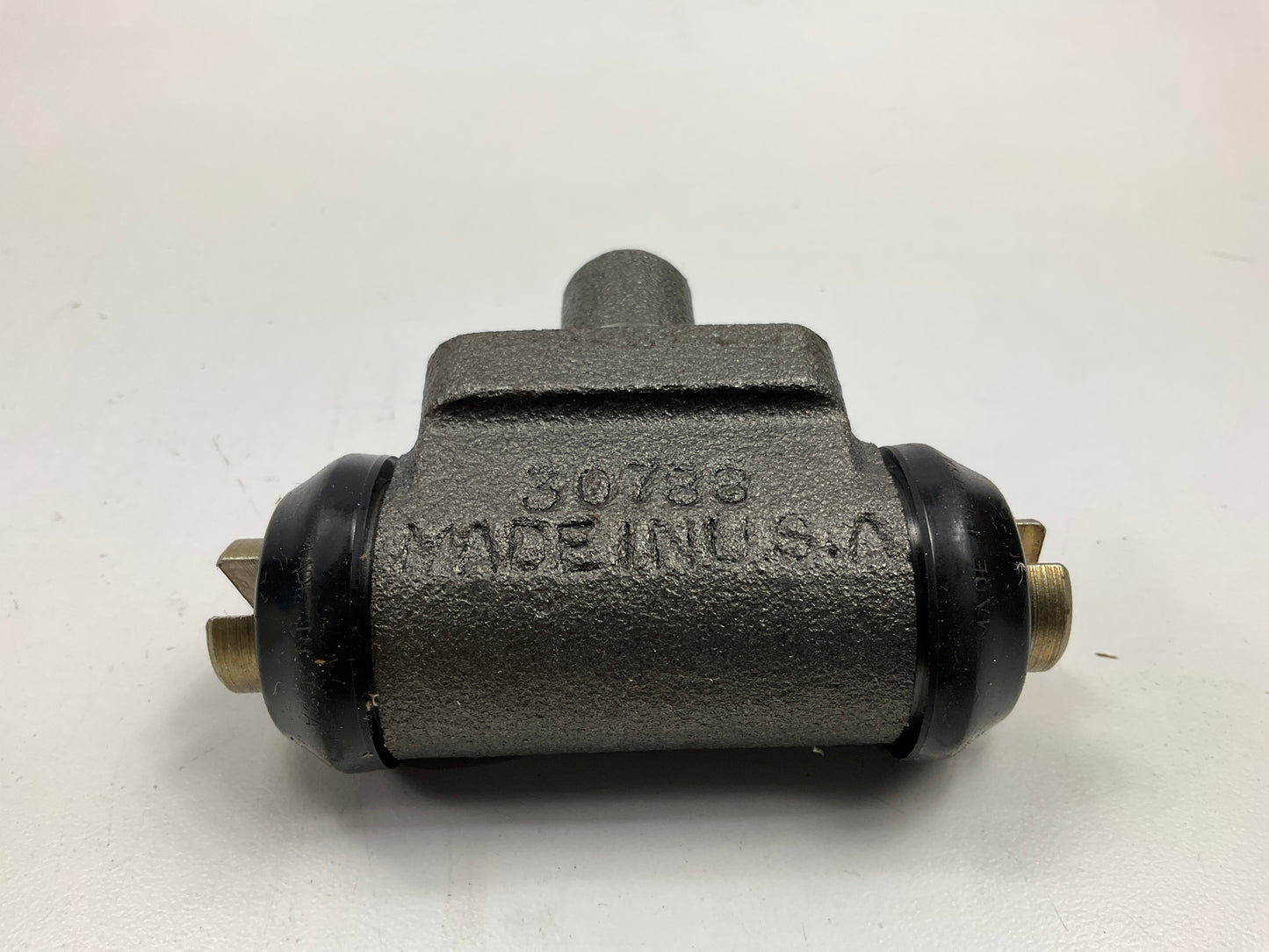Raybestos WC37872 Rear Drum Brake Wheel Cylinder