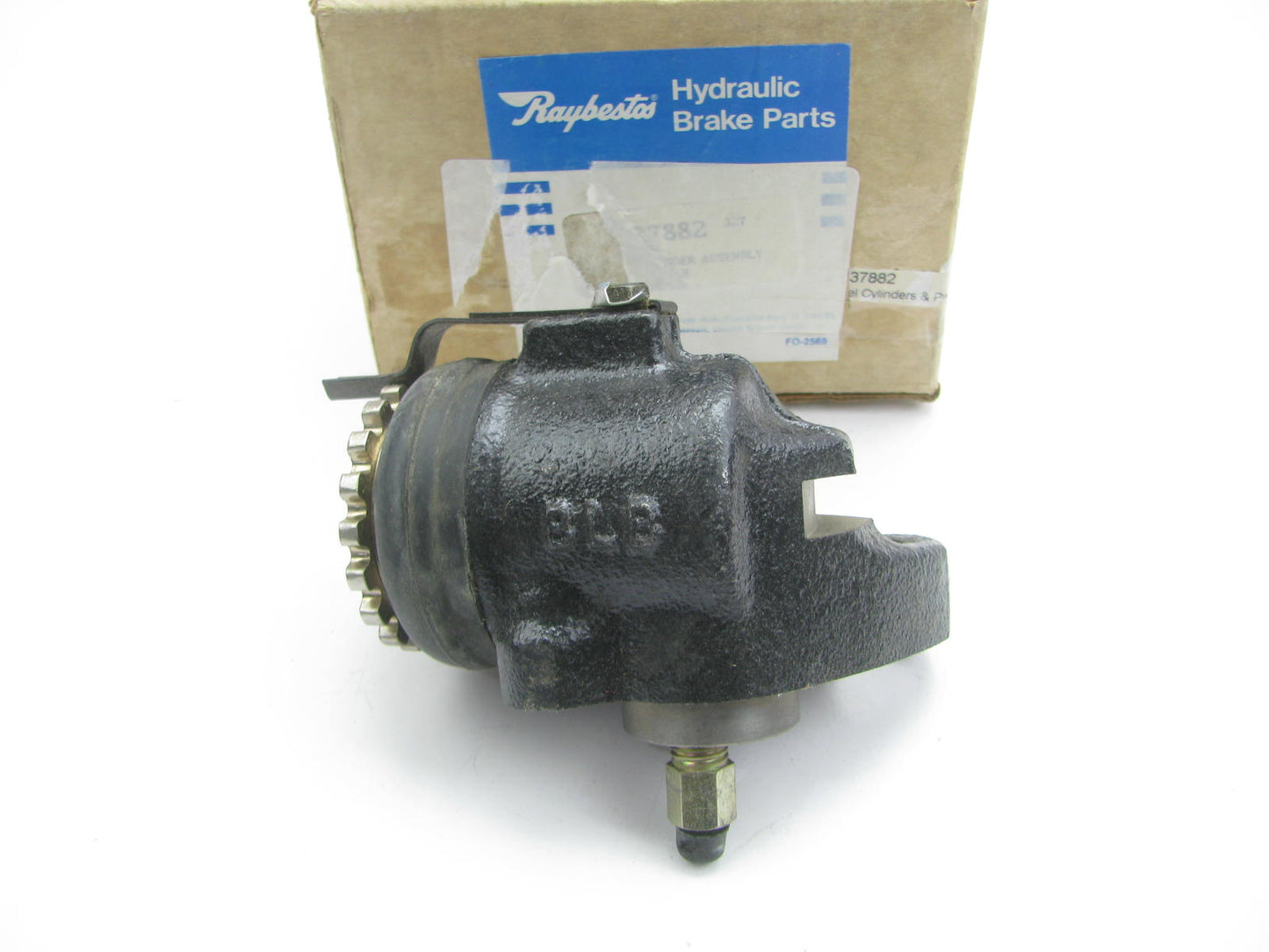 Raybestos WC37882 Front Right Wheel Cylinder For 84-92 Isuzu Trk. NPR