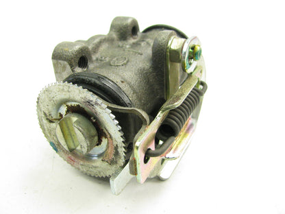 Raybestos WC37953 Rear Left Drum Brake Wheel Cylinder for 1988-1990 Isuzu NPR