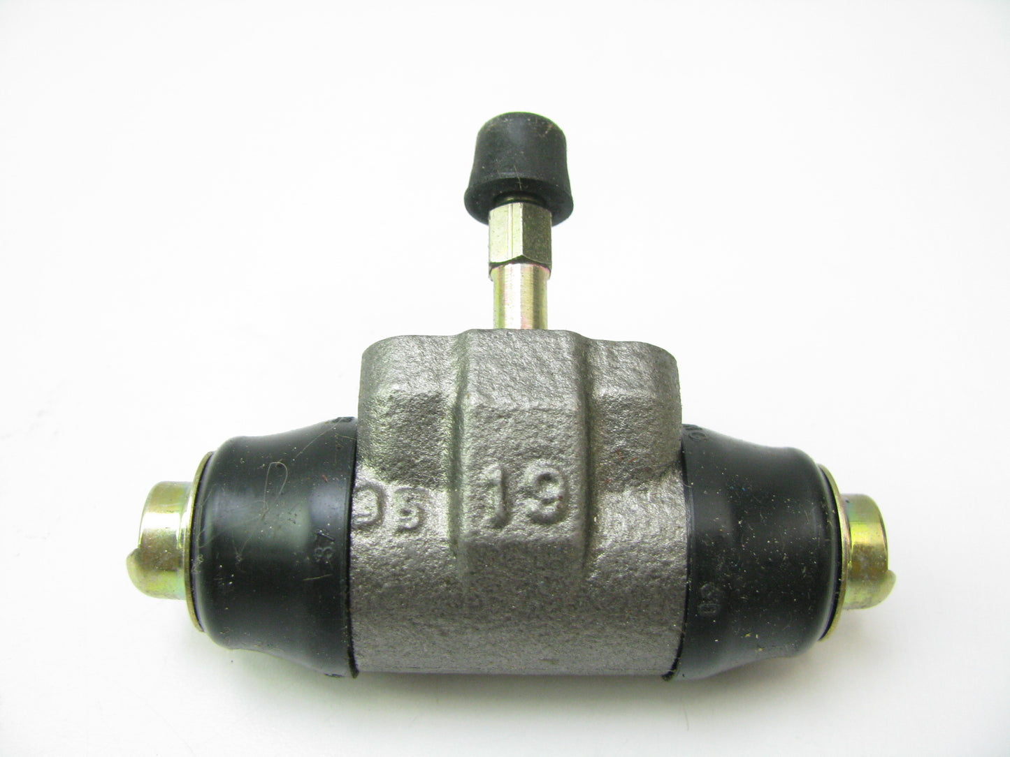 (2) Raybestos WC37986 Drum Brake Wheel Cylinder - Rear