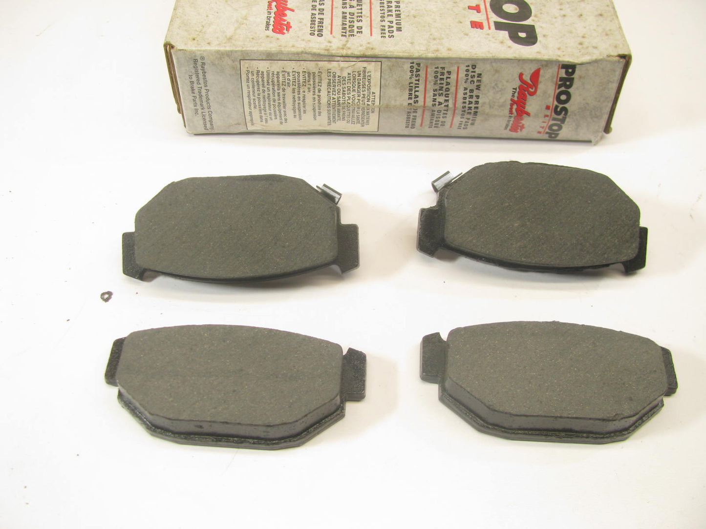 Raybestos YED314 Rear Brake Pads For 1985-1989 Subaru GL, 1985-1991 XT, 85-89 RX