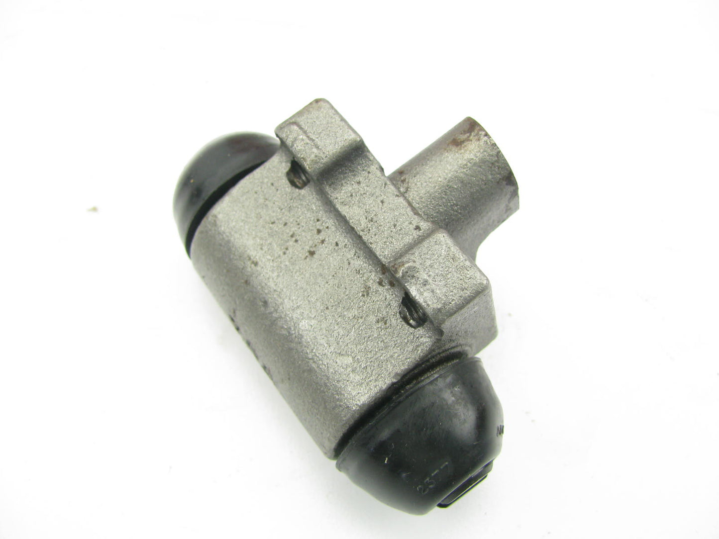 Raymold 37846 REAR LEFT Drum Brake Wheel Cylinder (WC37846)