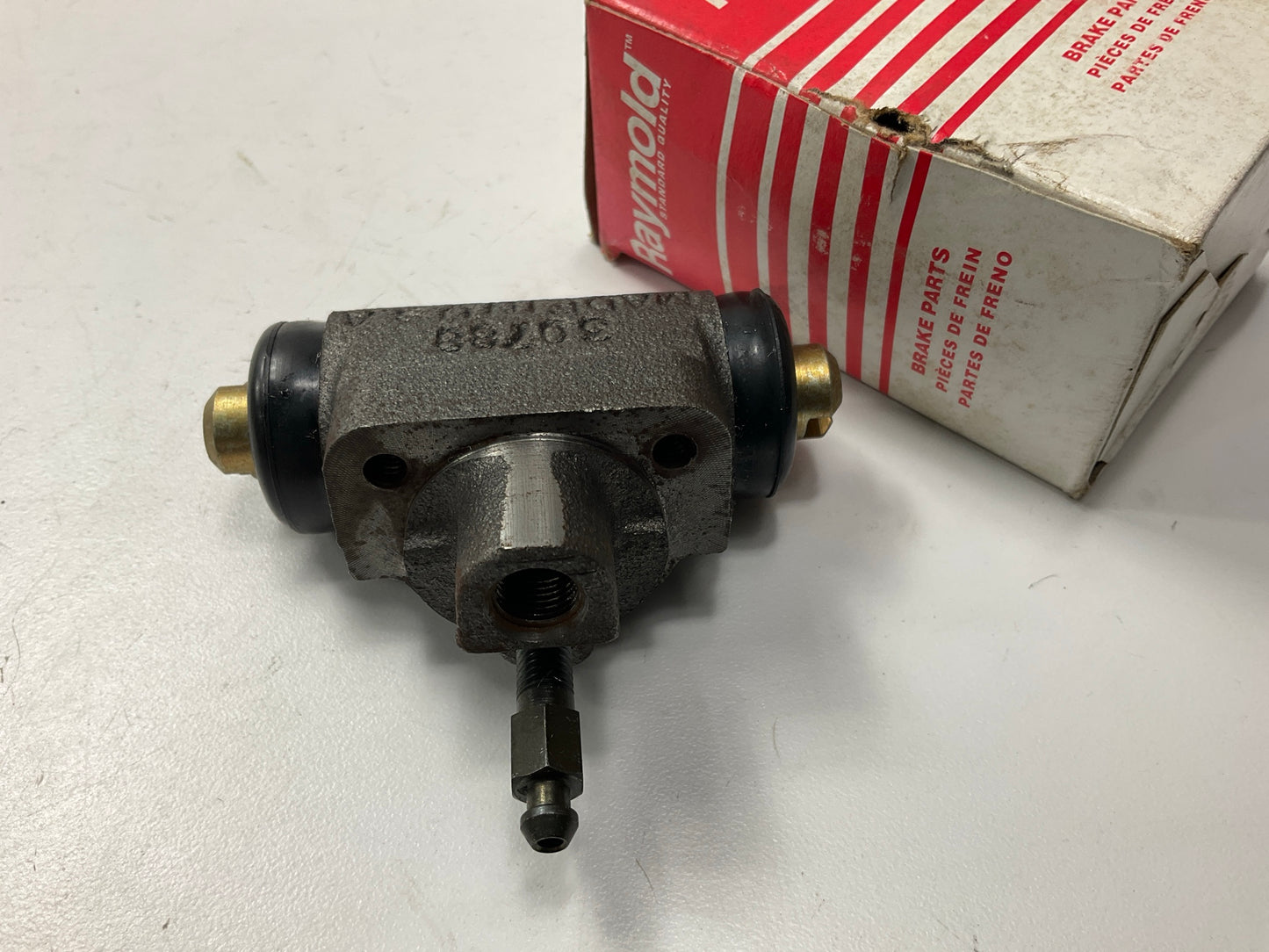 Raymold 37870 Rear Drum Brake Wheel Cylinder