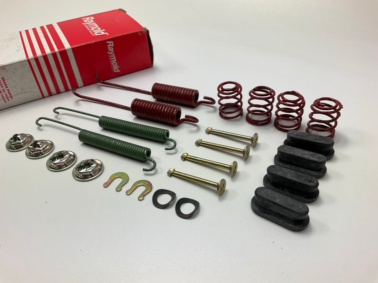 Raymold 507166 Rear Drum Brake Hardware Kit