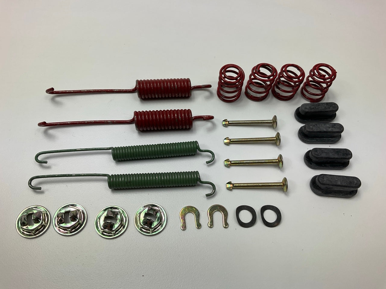Raymold 507166 Rear Drum Brake Hardware Kit