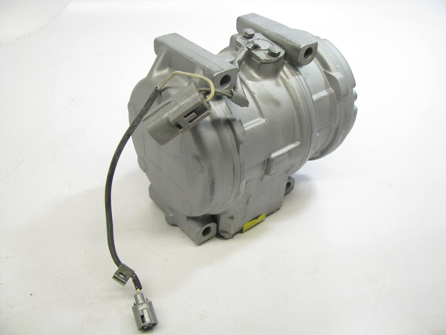 Ready Aire 1792 Remanufactured 10PA17C  A/C Compressor W/O Clutch