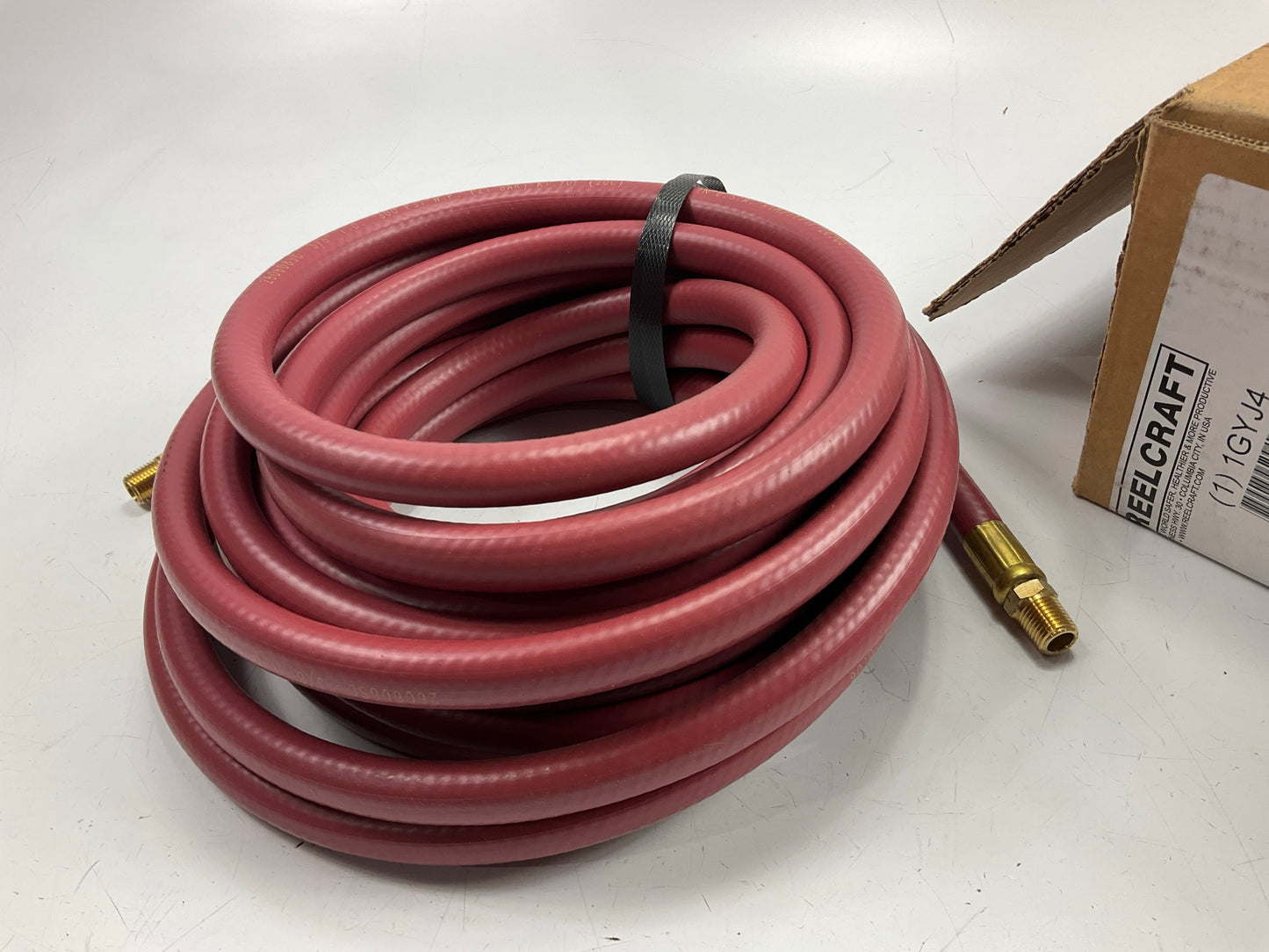 Reelcraft S601013-35 Air / Water Hose - 3/8'' ID, 35' Long, 300 PSI