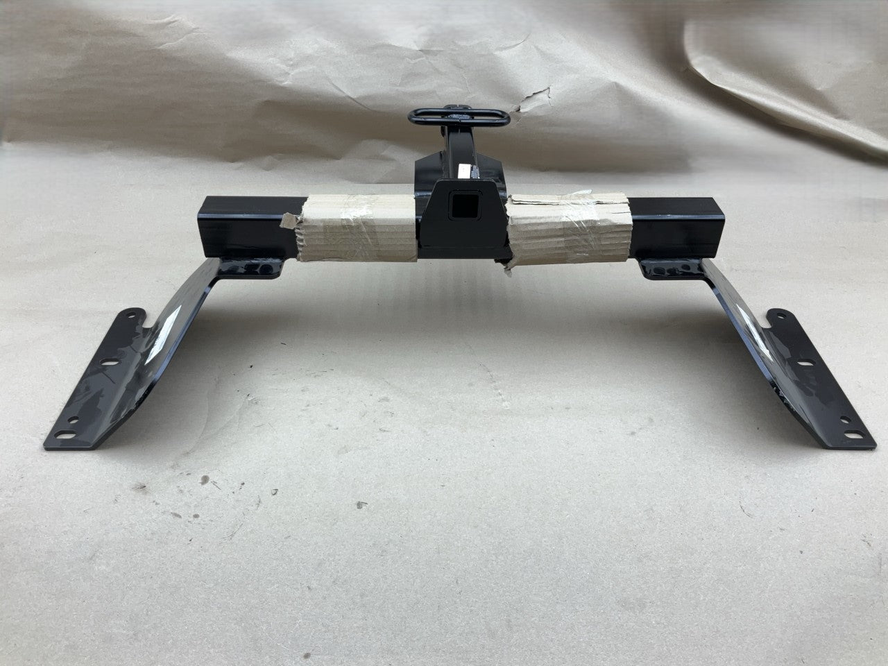 Reese 06180 Class 2 Trailer Hitch - 2018-2025 Chevy Equinox, 18-24 GMC Terrain