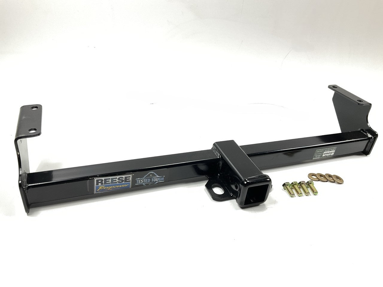 Reese 33038 Class 3 Trailer Hitch 1999-2005 Suzuki Grand Vitara, 1999-04 Tracker