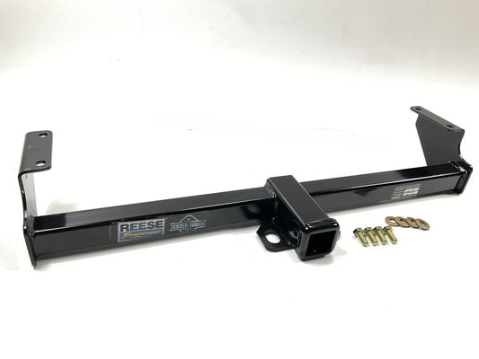 Reese 33038 Class 3 Trailer Hitch 1999-2005 Suzuki Grand Vitara, 1999-04 Tracker
