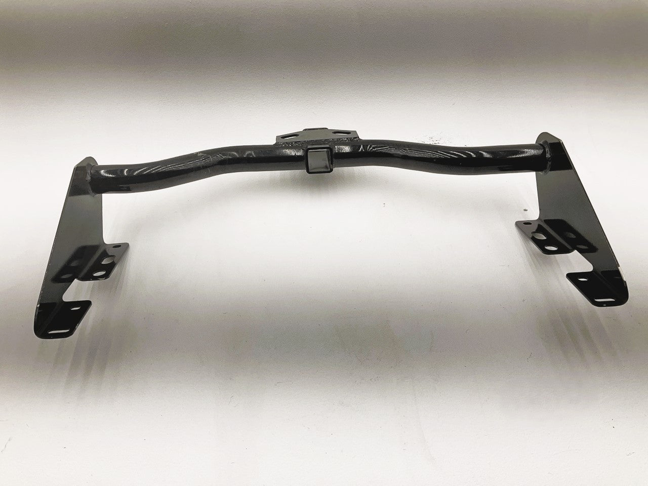 Reese 33045 Class III Trailer Hitch For 1996-2007 Town & Country, Grand Caravan