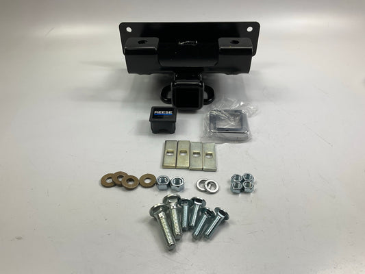 Reese 37084 Class 3 Trailer Hitch For 2002-2003 Dodge Ram 1500