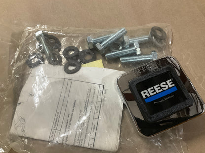 Reese 37091 Trailer Hitch For 2005-2007 Nissan Armada, 05-06 Pathfinder