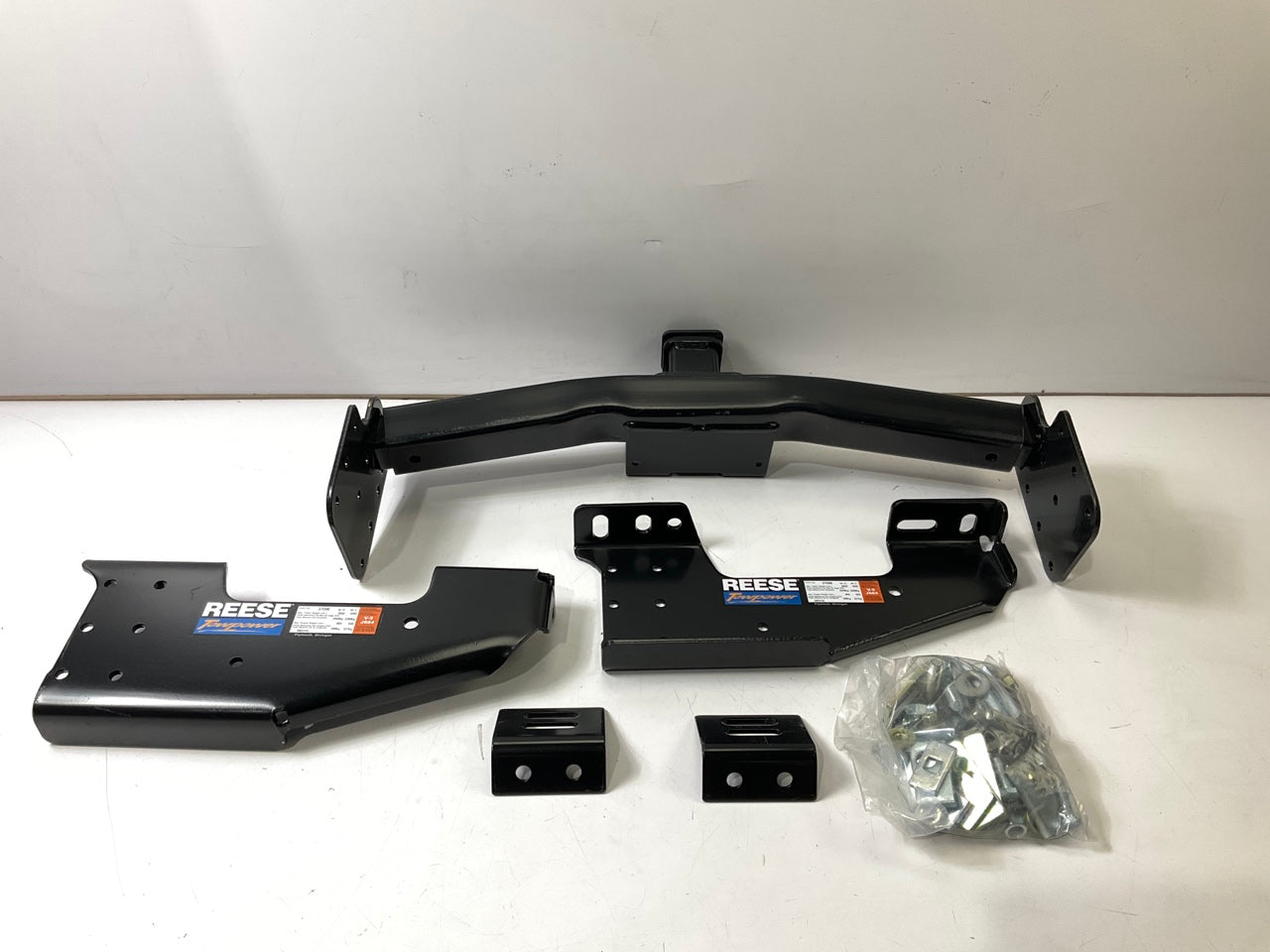 Reese 37096 Towpower Class III Multi-Fit Trailer Hitch 2'' Receiver 5,000lb GTW