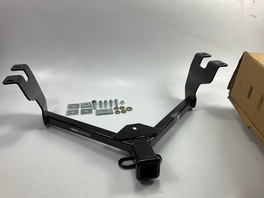 Reese 44581 Class 3 Trailer Hitch For 2005-2009 Subaru Legacy, Outback