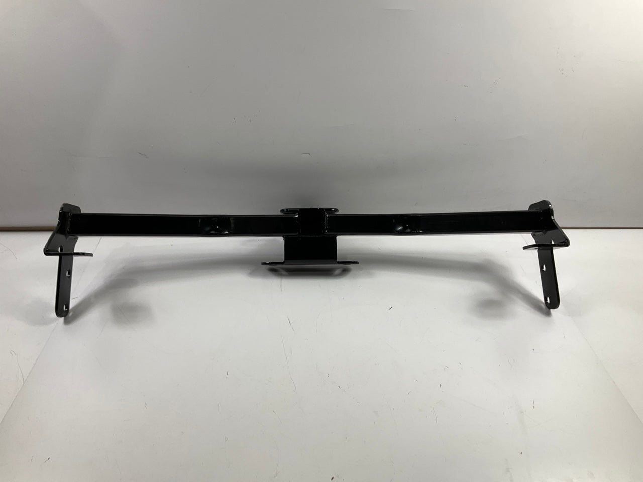 MISSING ALL HARDWARE - Reese 44637 Class III  Trailer Hitch