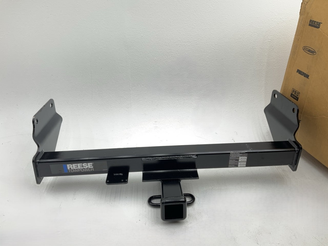 Reese 44650 Class 3 Trailer Hitch, 2'' Receiver For 2011-2022 Jeep Grand Cherokee