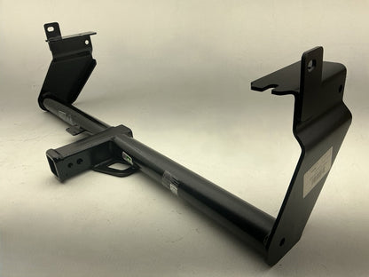 Reese 44698 Class III Trailer Hitch For 2014-2019 Jeep Cherokee