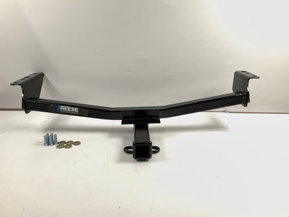 Reese 44712 Class 3 Trailer Hitch. 2'' Receiver For 2008-2016 Nissan Rogue