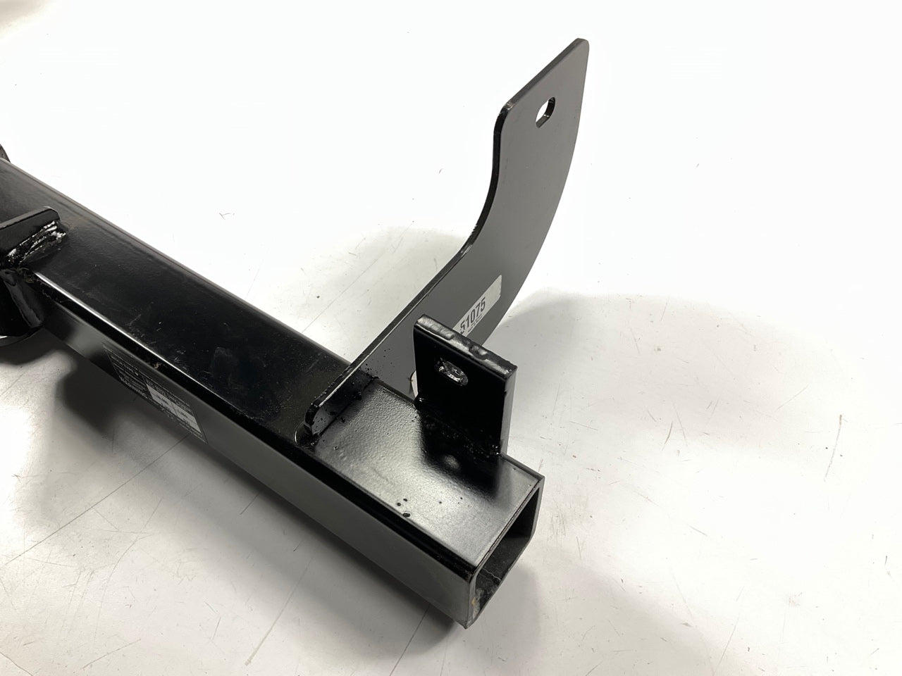 Reese 51032 Class III Trailer Hitch For 1983-2011 Ford Ranger, 94-08 Mazda Truck