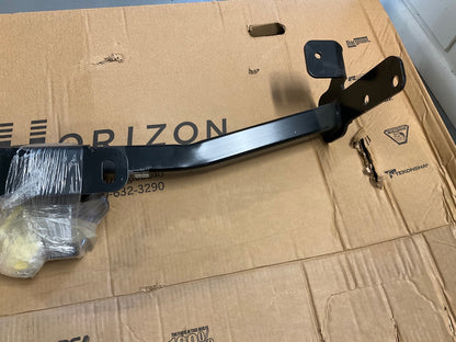 Reese 51193 Class 3 Trailer Receiver Hitch - 2005-2017 Chevy Equinox