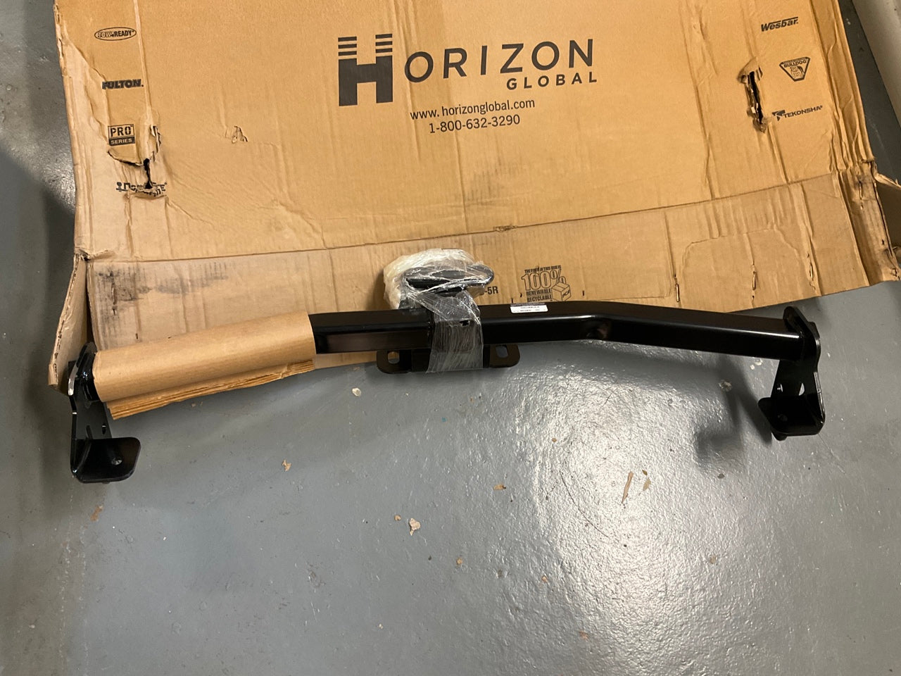Reese 51193 Class 3 Trailer Receiver Hitch - 2010-2023 GMC Terrain