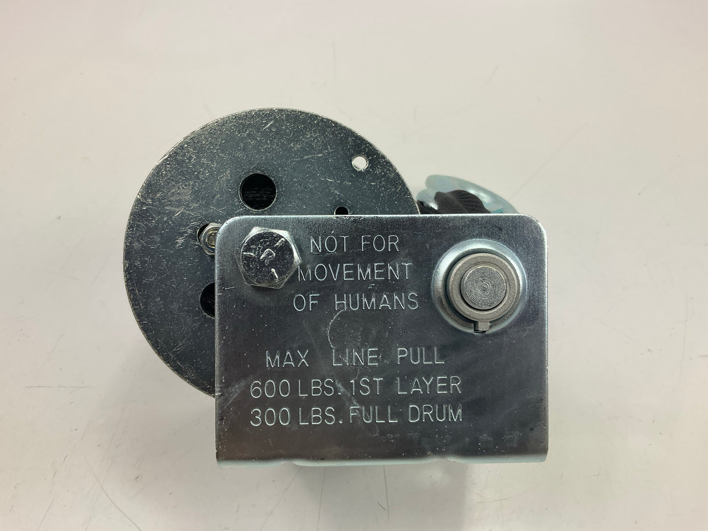 Reese 7019400 Trailer Winch, Single-Speed, 600 Lbs. Capacity, 15 Foot Strap