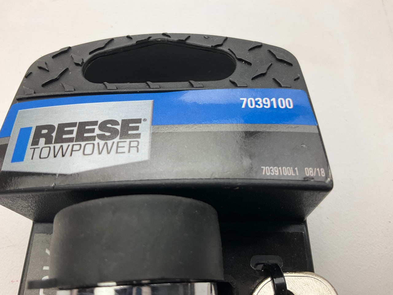 Reese 7039100 Trailer Hitch Lock For 1-1/4 Inch & 2 Inch Square Receivers