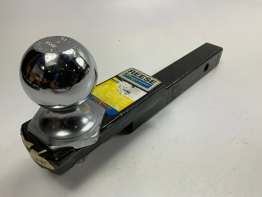 Reese 704300 1-1/4'' Class II Interlock Starter Kit W/ 2'' Ball And 1.25'' Receiver