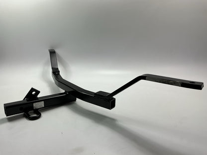 Reese 77164 Class 1 Trailer Hitch, 1-1/4'' Receiver For 1997-2001 Honda CR-V