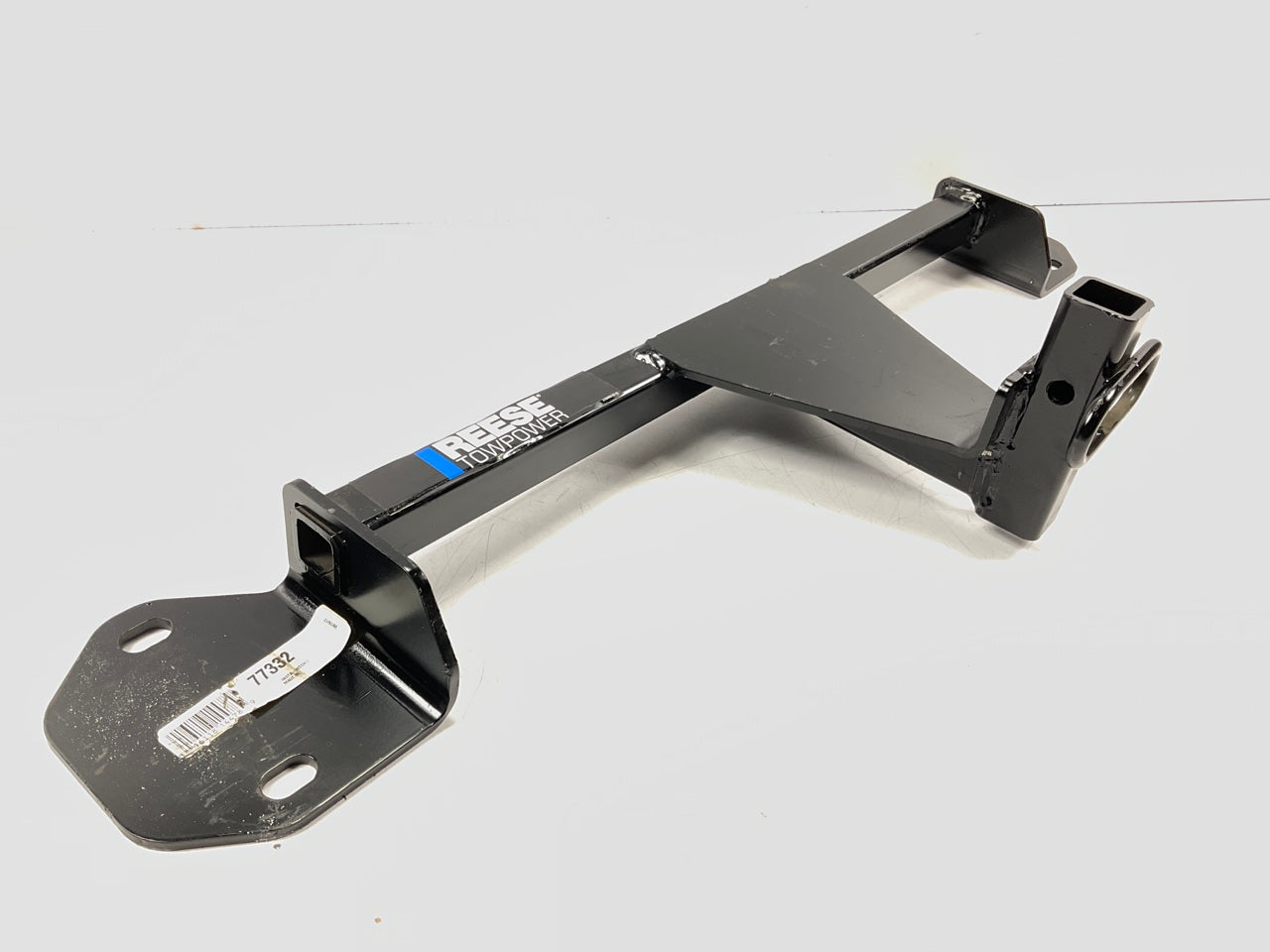 Reese 77332 1-1/4'' Receiver Class 1 Trailer Tow Hitch For 2012-2017 BMW 3-Series