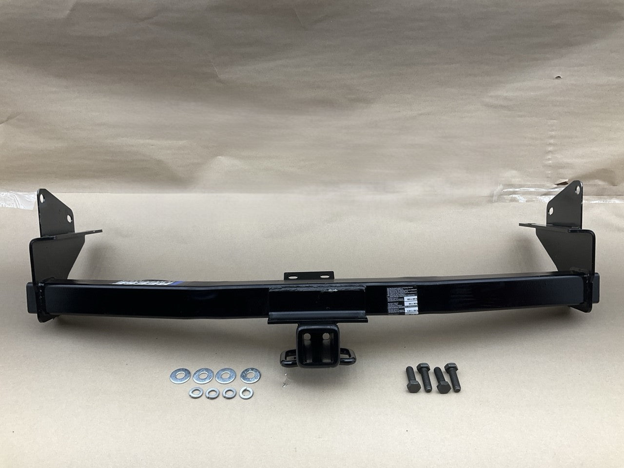 Reese 84999 Class 4 Trailer Hitch - 2015-2022 Chevrolet Colorado, GMC Canyon