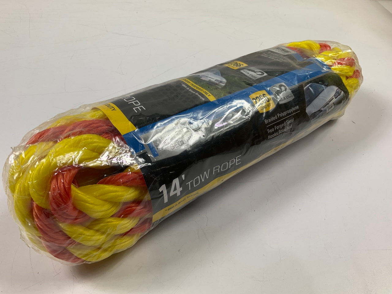 Reese 9426600 Secure Tow Rope, 5/8'' Diameter W/ Keeper Hooks, 2266 Lbs, 14 Feet