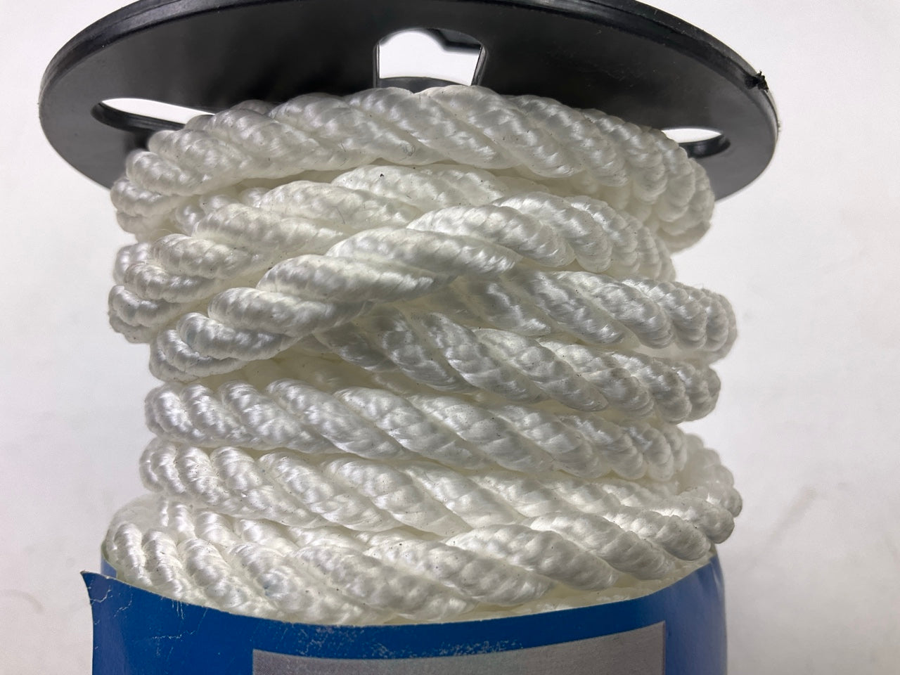 Reese 9540200 1/4'' X 50 Feet Nylon Rope For Securing Cargo, 124 Lbs Load Weight