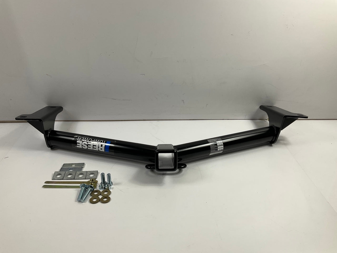 Reese 97208 Class 3 Trailer Hitch, 2'' Receiver  For 2009-2020 Dodge Journey