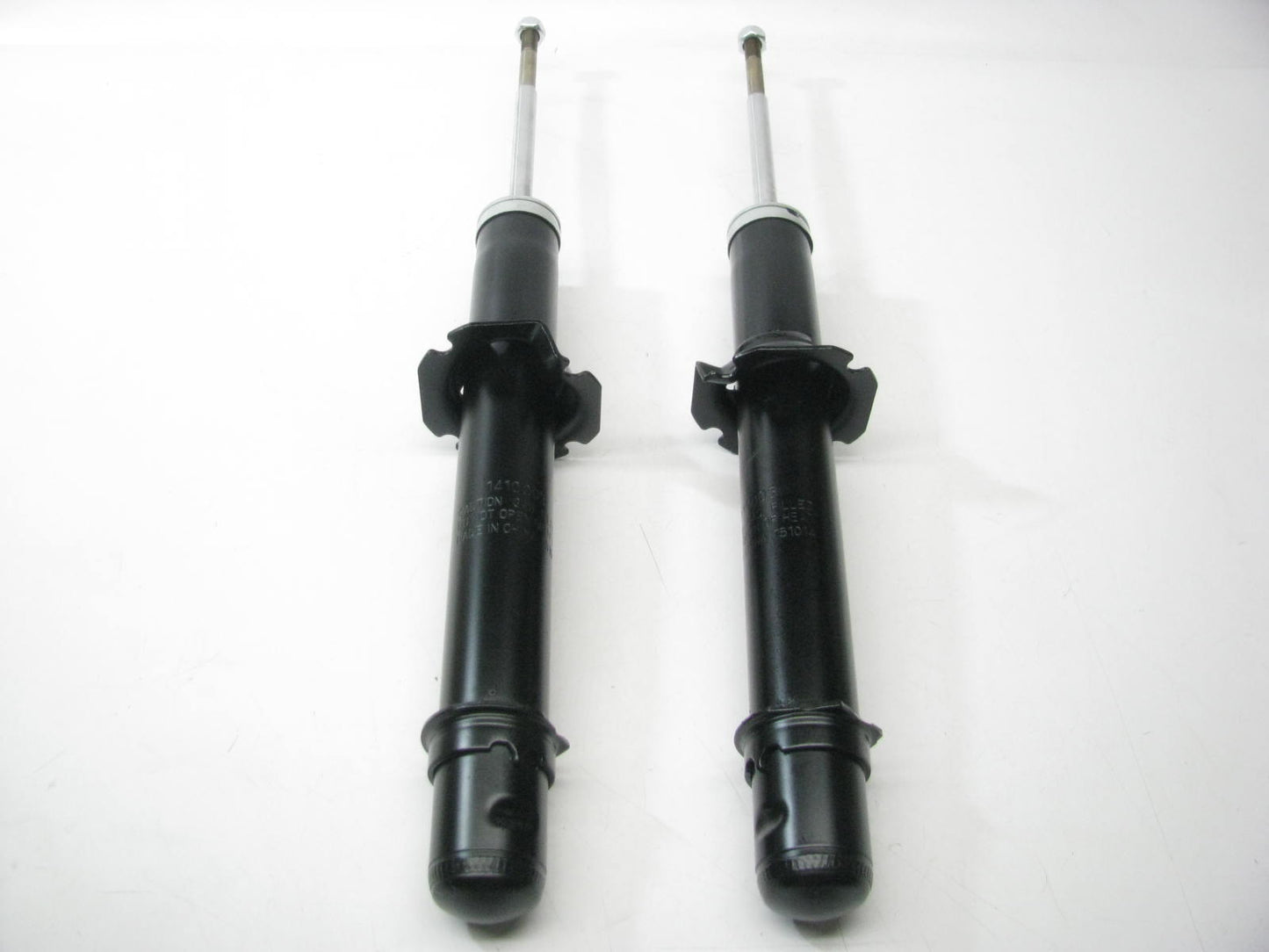 (2) Renovator 1410003 Front Struts For 2004-2008 Acura TL, TSX, 2003-2007 Accord