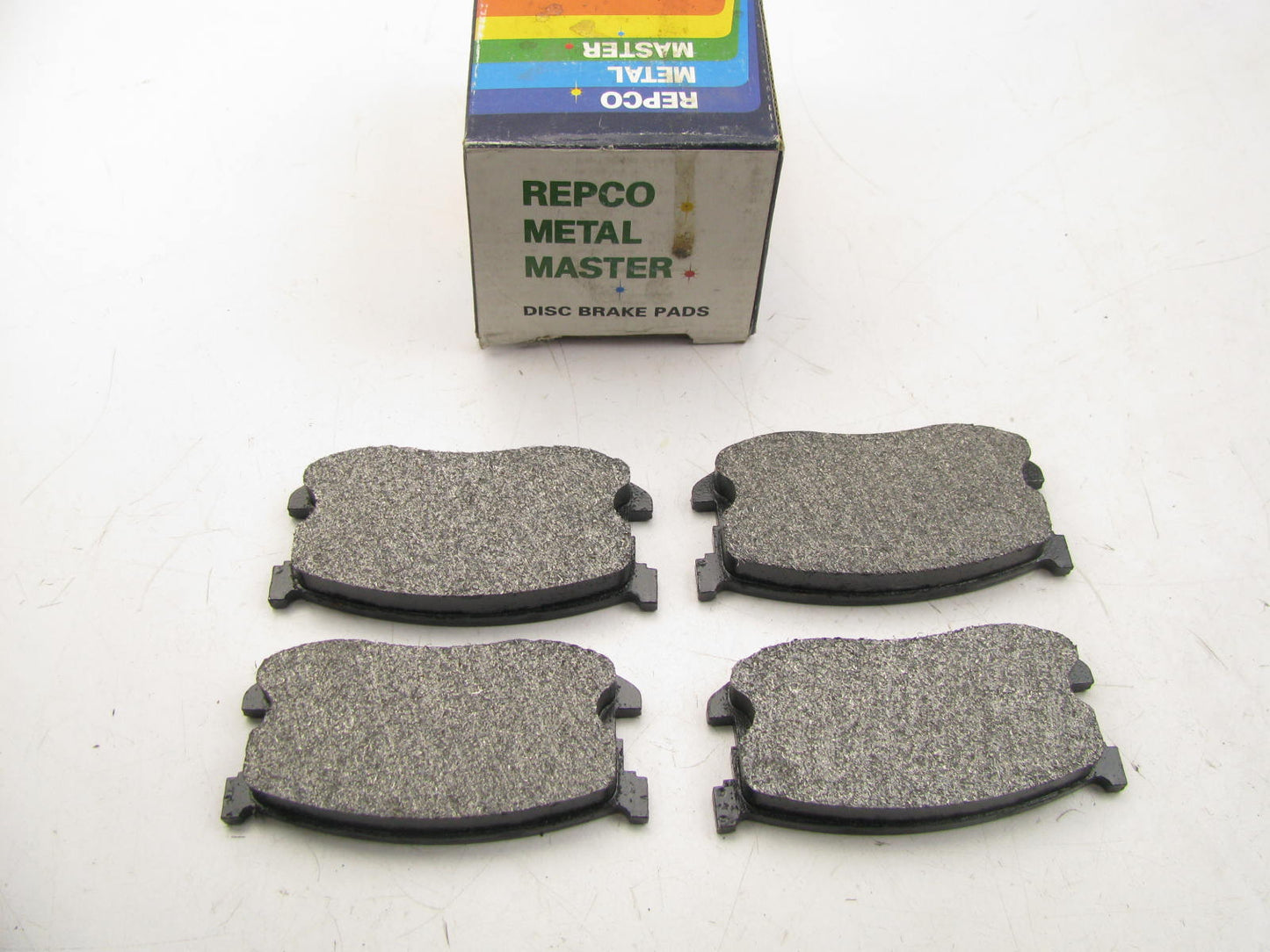 Repco 17-31902-M Front Disc Brake Pad Set - Semi-Metallic