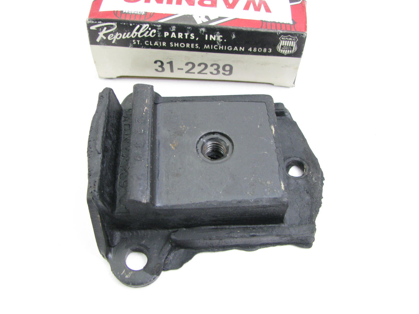 Republic 31-2239 Front Engine Motor Mount - 270-2239 3838198