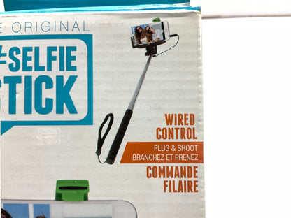 Retrak Etselfiew Selfie Stick With Wired Shutter