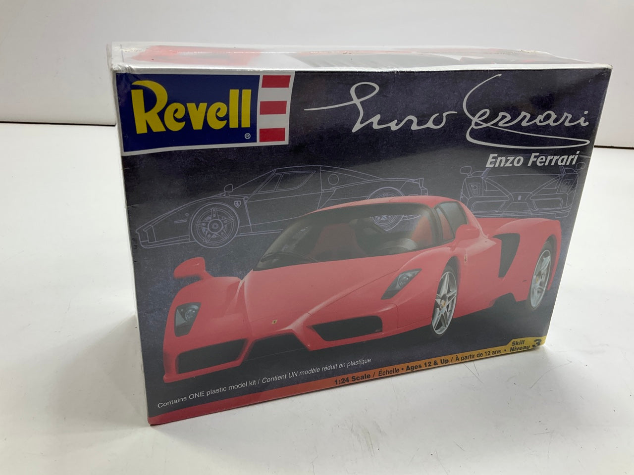 Revell Enzo Ferrari 1:24 Scale #85-2192 Plastic Model Kit Skill 3 New Open Box